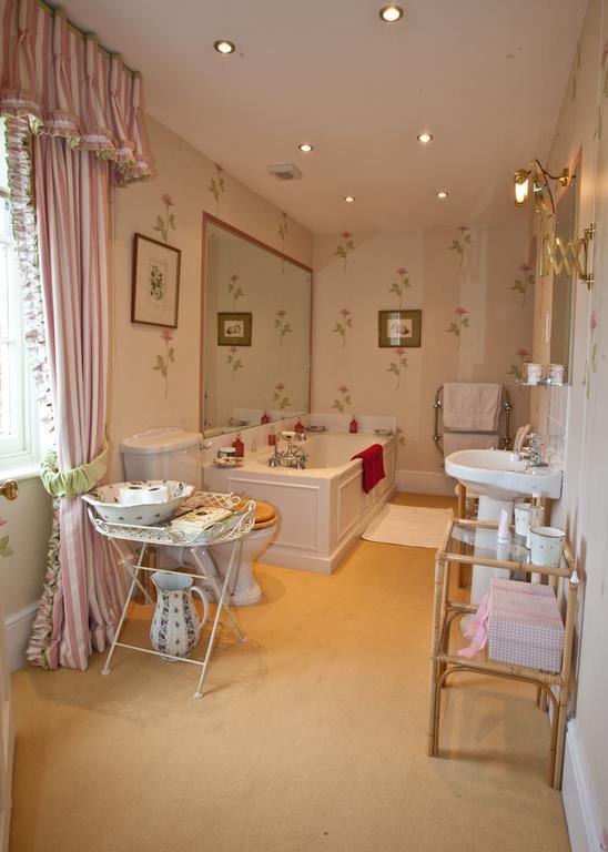 Collingbourne Kingston Brunton Farmhouse酒店 外观 照片