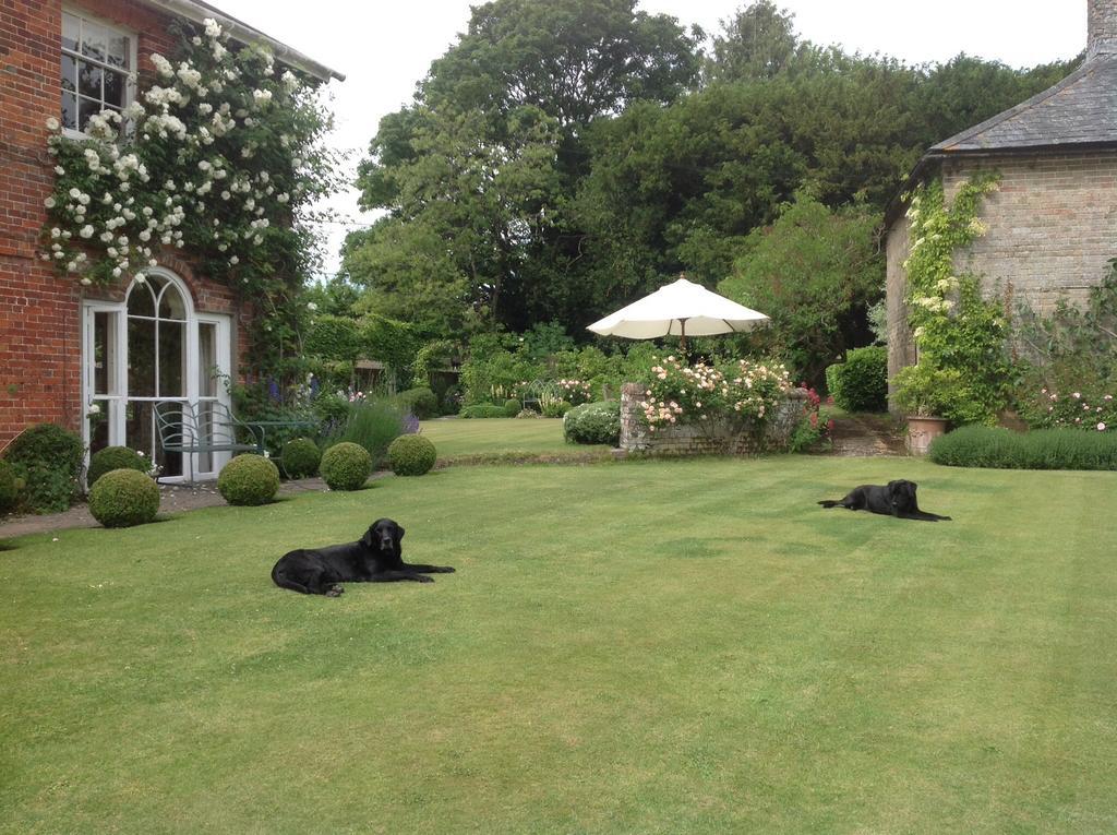 Collingbourne Kingston Brunton Farmhouse酒店 外观 照片